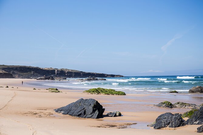 2-Hour Surf Lesson in Alentejo - Small groups that actually matter (max 10, plus level subgroups)