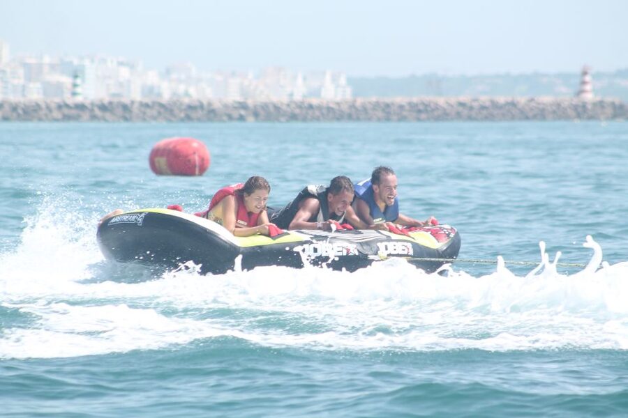 Albufeira: 10-Minute Crazy-Cookie Boat Ride - Small Group Energy: Why Max 4 Participants Matters