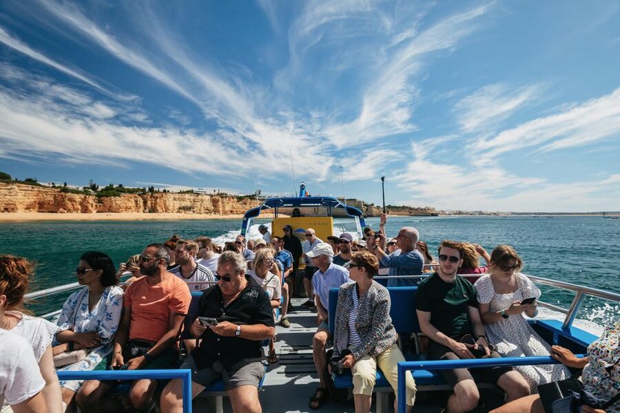 Albufeira: 2.5-Hour Benagil Caves & Dolphin Watching - Timing, Waves, and Why You Should Dress Like a Speedboat Day