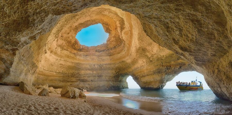 Albufeira: 2.5-Hour Benagil Caves & Dolphin Watching - Dolphin Watching: What the Marine Biologist Adds (and What You Can’t Control)