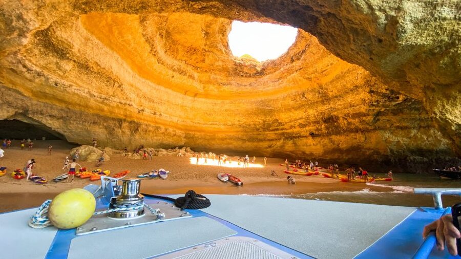 Albufeira: 2.5-Hour Dolphin Watching and Caves Trip - What to expect on the boat, comfort, speed, and staying dry
