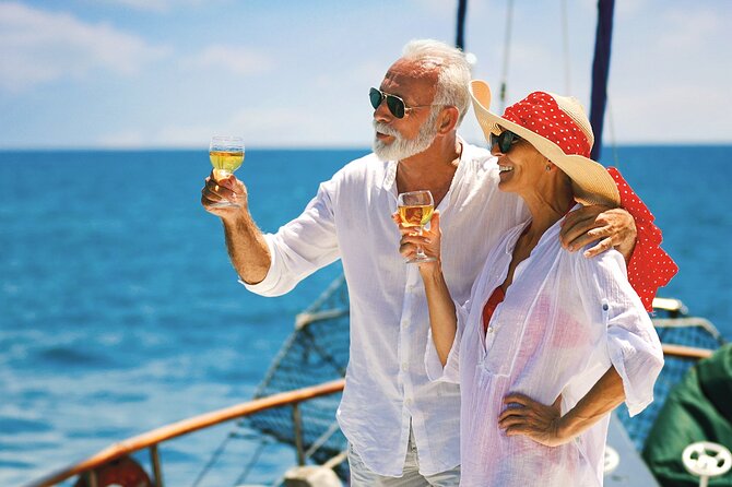 Albufeira: 2h30 Sunset Sailing Experience - "Unwind" - Where the sailing starts: Albufeira Marina and a 6:30 pm departure