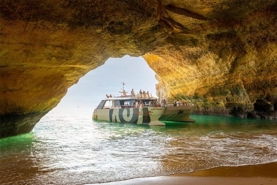Albufeira: Algarve 3-Hour Benagil Sunset and Coastline Tour - Why a Benagil Sunset Cruise Works So Well in Late Day Light