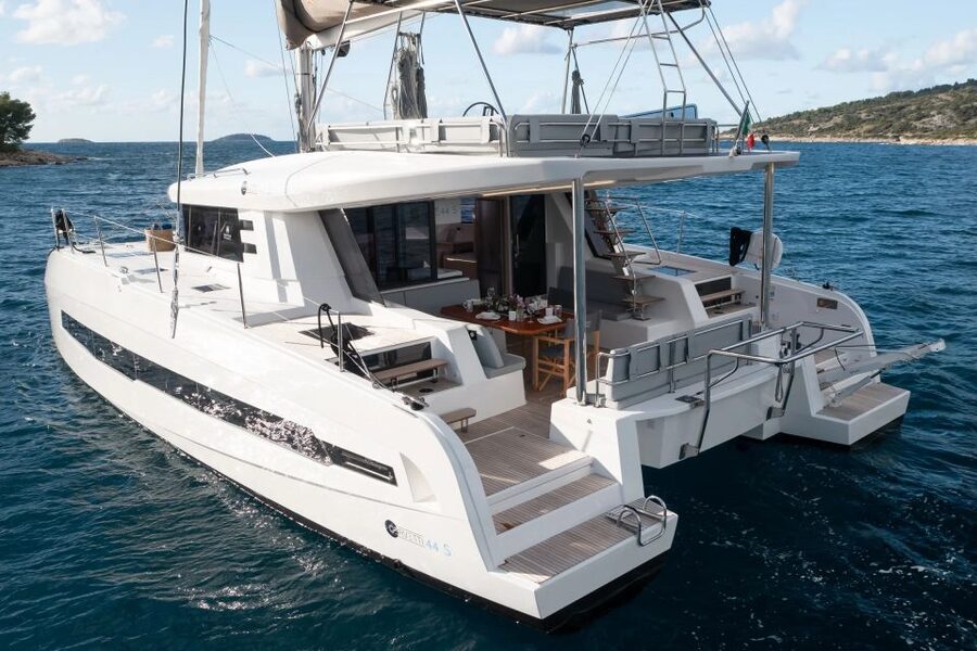 Albufeira: Algarve Half-Day Private Catamaran Charter - How the Private Crew Makes the Trip Feel Tailored (Rocky, Rita, and the Team)