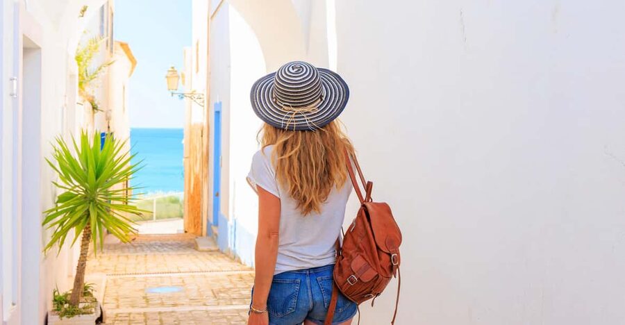 Albufeira: Beach, Old Town & Falesia Electric Tuk Tuk Tour - Old Town Albufeira: quick architecture that gives you context