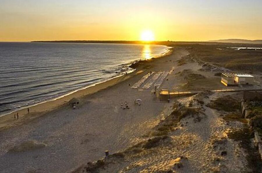 Albufeira: Beaches, Old Town, and Salgados Lagoon Jeep Tour - Price and Value: What $35 Buys You in Albufeira
