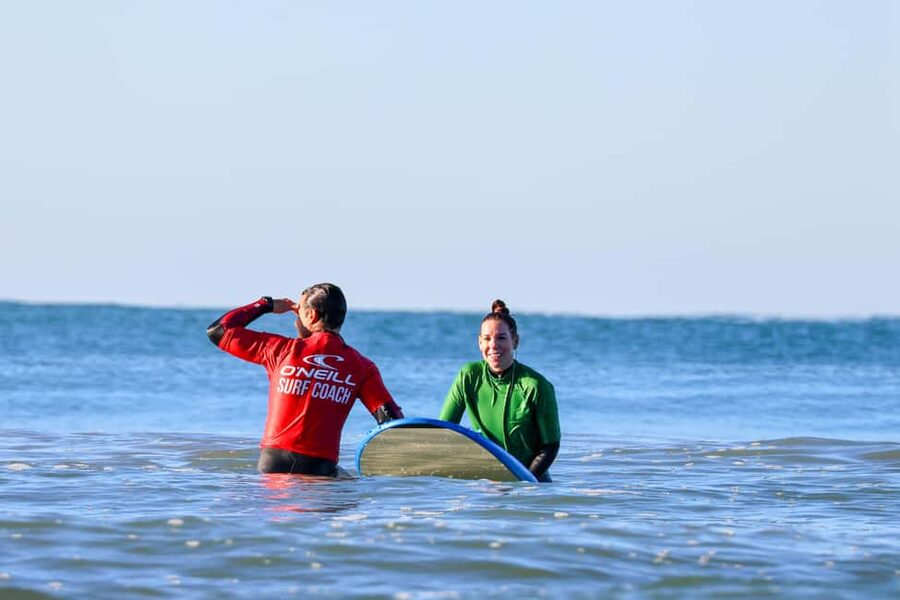 Albufeira: Beginner Surf Lesson - Key things to know before you go