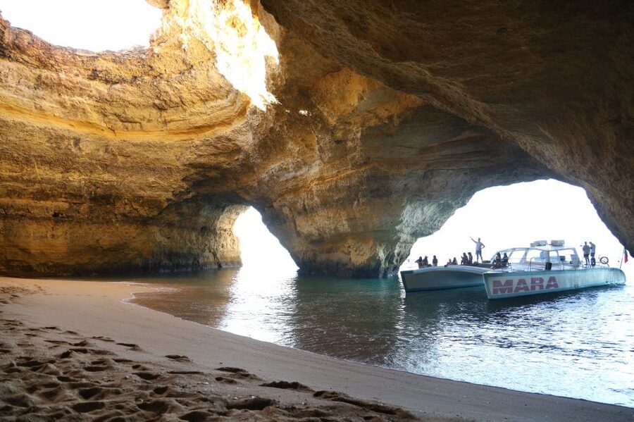 Albufeira: Caves and Coastline Catamaran Cruise to Benagil - Where you meet, and what the first 30 minutes set up