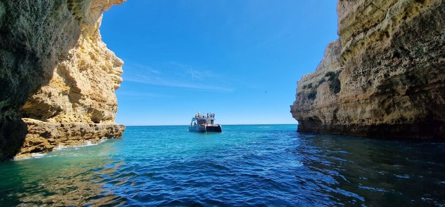 Albufeira: Coastline and Benagil Caves Tour by Catamaran - Food, music, and comfort: the onboard details that actually matter
