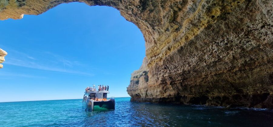Albufeira: Coastline and Benagil Caves Tour by Catamaran - Why the Albufeira to Benagil catamaran format is such good value