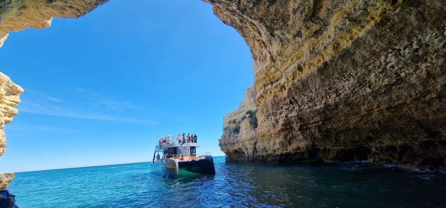 Albufeira: Coastline and Benagil Caves Tour by Catamaran - Coastal stops you’ll recognize fast: São Rafael, Coelha, Galé, and Salgados