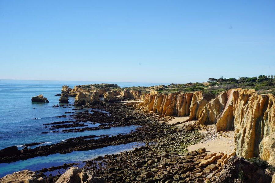 Albufeira Coastline Hiking - Small Group - What to bring for a 2.5 hour cliff walk