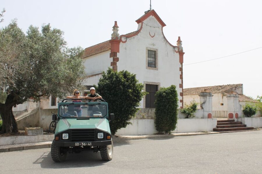 Albufeira: Jeep Safari Half-Day Countryside Tour - Alte village: pretty streets, photo stops, swimming time