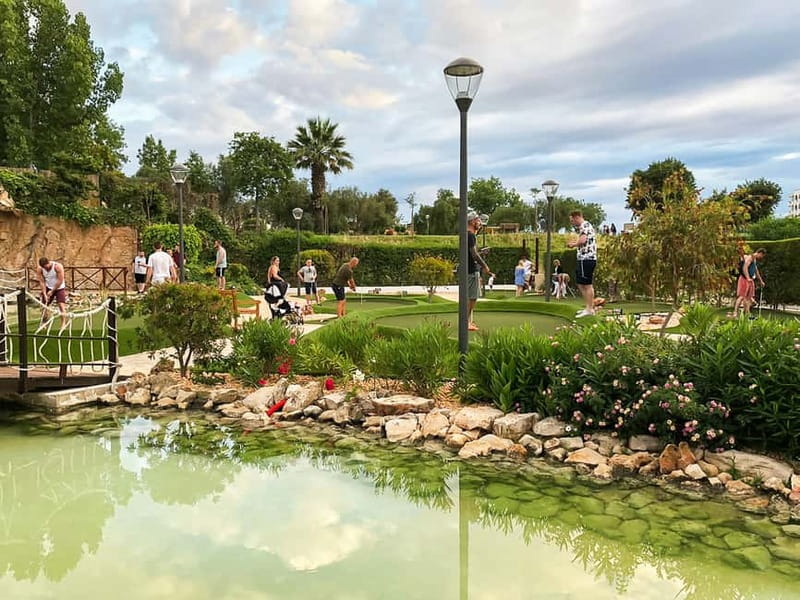 Albufeira: MiniGolf Adventure Park Entry Ticket - Who This Mini Golf Adventure Suits Best