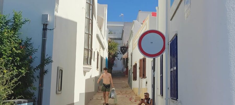 Albufeira: Old Town 1.5h - Price and value: is $88 per group a good deal?