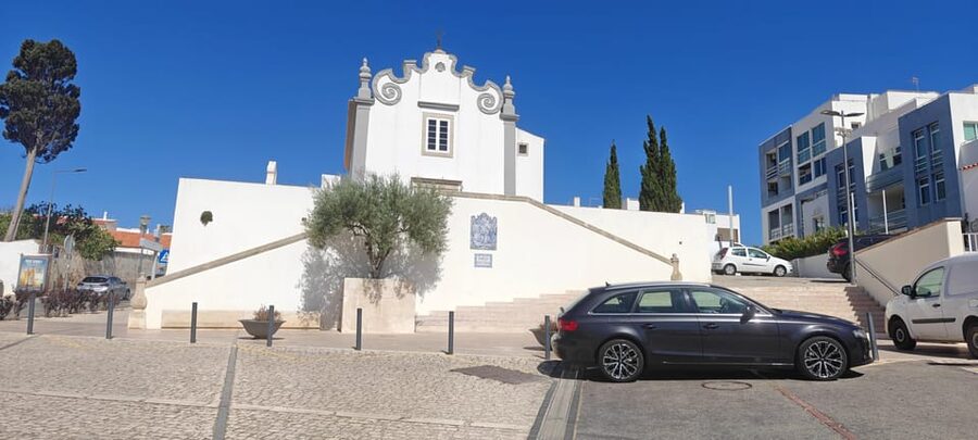Albufeira: Old Town 1.5h - Who should book this Albufeira Old Town tuk tuk tour