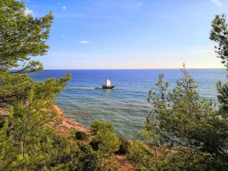 Albufeira, Olhão, Faro : Seven Hanging Valleys Guided Hiking - The pre-walk stops: Vale Centeanes, Carvoeiro, and what to watch for