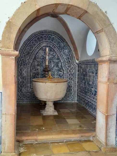 Albufeira: Silves Castle and Chapel of Bones, and Benagil - What to bring so you enjoy it, not suffer