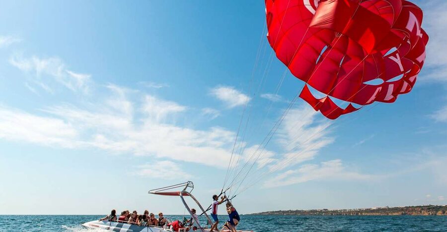 Albufeira: Single, Double or Triple Parasailing Tour - Key things to know before you go