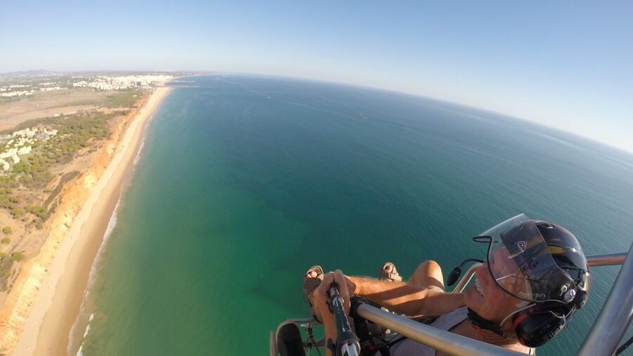 Albufeira: Sunset Paragliding Flight - Why Albufeira at sunset is the perfect time to fly