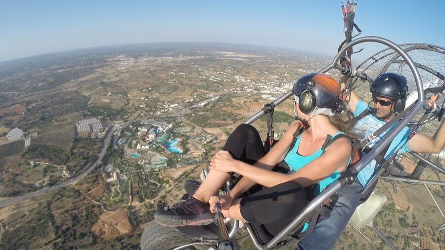 Albufeira: Sunset Paragliding Flight - When sunset hits, this turns into a real moment