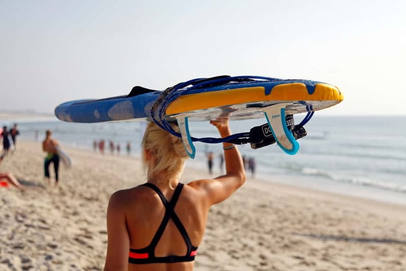 Albufeira: Surf Lesson - After you surf: showers, photos, and a beachy finish