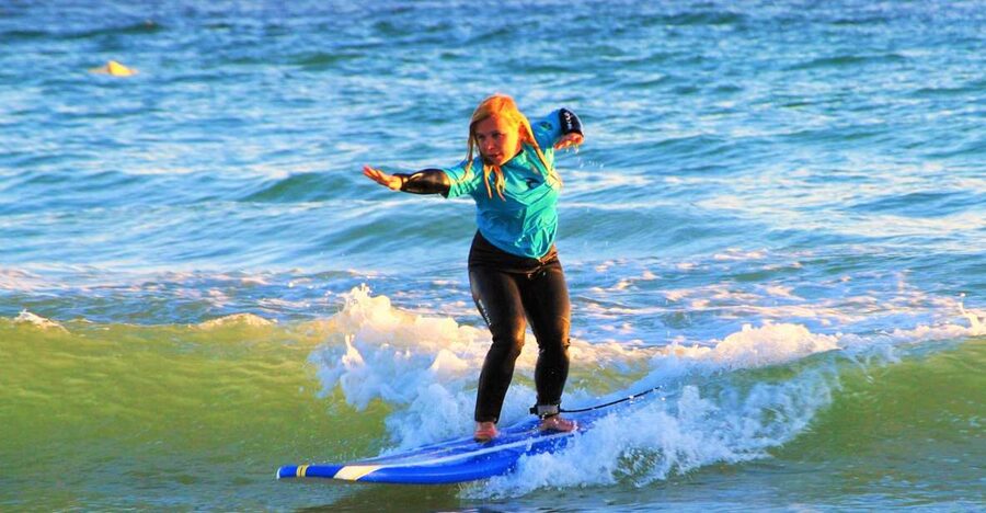 Albufeira: Surfing Lesson at Galé Beach - Key highlights at Galé Beach with Surf4Fun