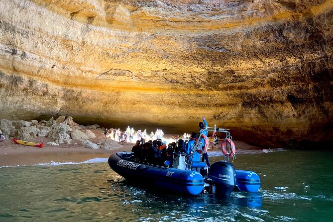 Algar de Benagil from Lagos - Algar de Benagil: How the Crew Gets You Closer When the Sea Allows
