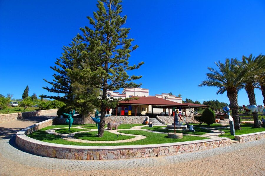Algarve: 3 Types of Wine Tastings with Vineyard Views - A vineyard-terrace tasting in Algarve that feels easy and real