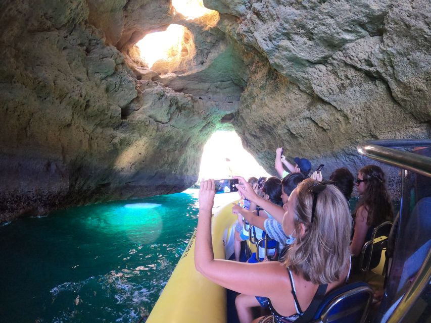 Algarve: Carvoerio and Benagil Walking Tour and Cruise - Timing, pickup, and how to avoid a chaotic morning