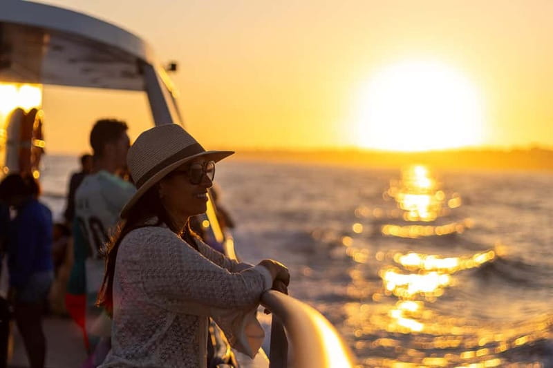 Algarve: Catamaran Sunset Tour with DJ or Live Guitarist - Sunset catamaran vibes from Vilamoura Marina