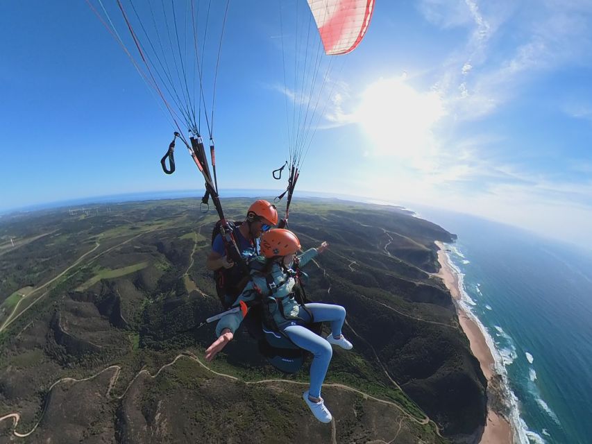 Algarve Coast: Paragliding Experience - What to wear so the experience stays comfortable