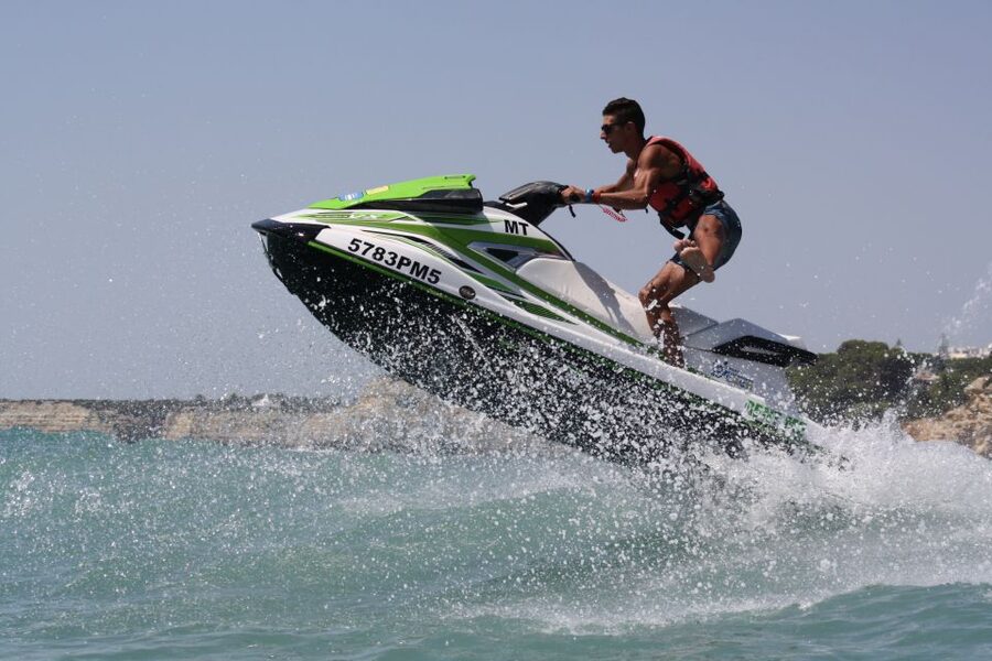 Algarve: Jet Ski Rental in Armação de Pêra - Timing matters: choose 15, 20, or 30 minutes on the water
