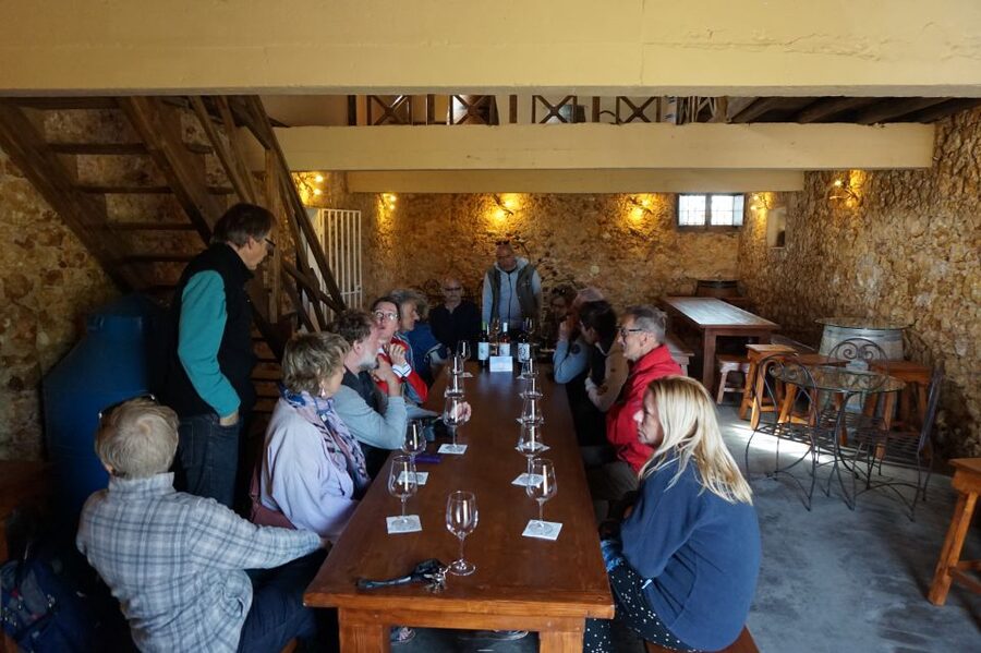 Algarve: Landscapes, Pottery, and Winery Tour - Key points at a glance