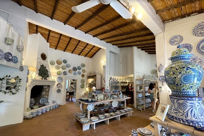 Algarve Landscapes & Winery - A typical fishing village stop, then the adega and wine tasting