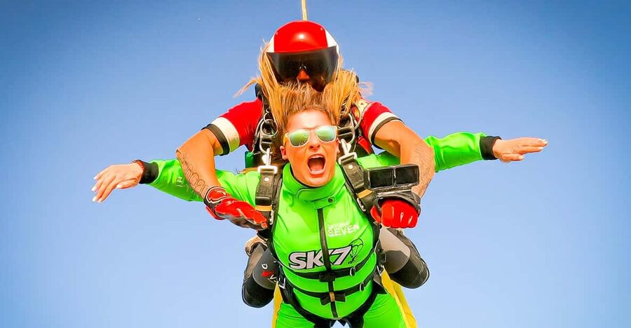 Algarve: Tandem Skydiving Adventure 15,000 to 10,000 Feet - Key things that make this Algarve jump worth your attention