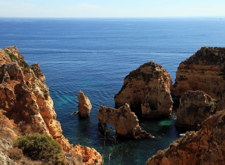 Algarve: The Best of the West Full Day Tour - Vanda’s guide style, history with real-world context