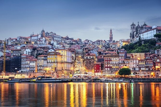 Algarve to Porto with Stops up to 2 Cities: Evora and Coimbra - Meeting your guide for the Porto arrival: landing smoothly and then go