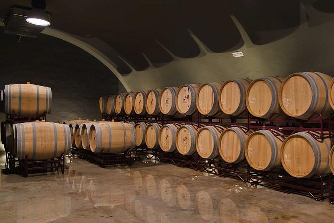 Algarve Wine Tour of Two Wine Estates - Six Tastings, Not Just Six Sips