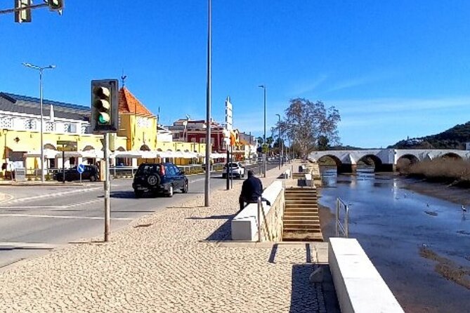 Algarve Wines Tasting Shared Experience at Mercado Municipal de Silves - What the experience feels like in real time