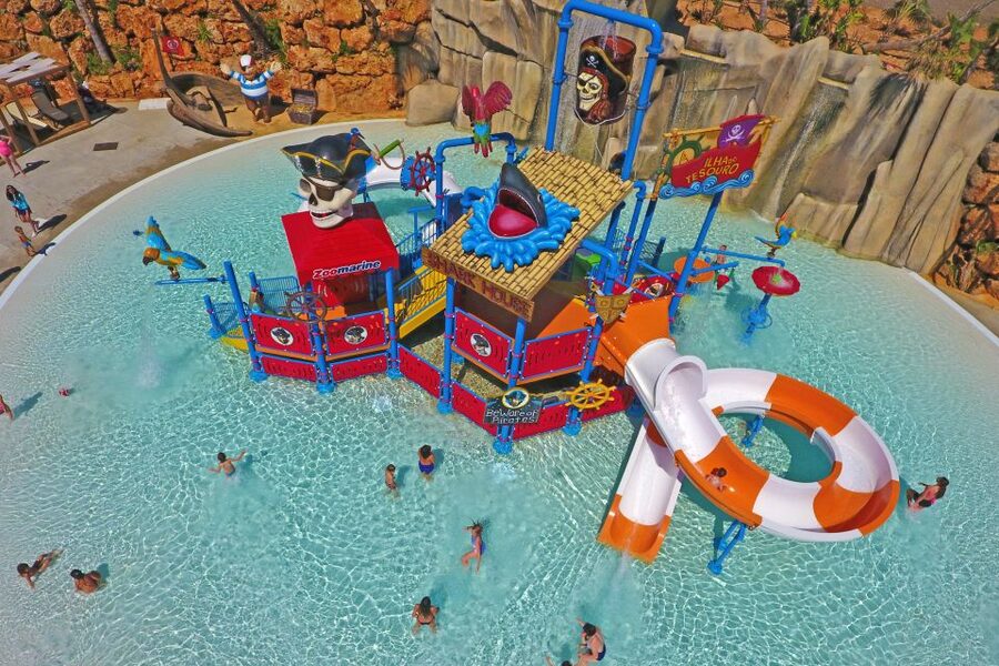 Algarve: Zoomarine Amusement Park Entry Ticket - Aquarium and Ecosystems: Seeing Over 20 Marine Worlds