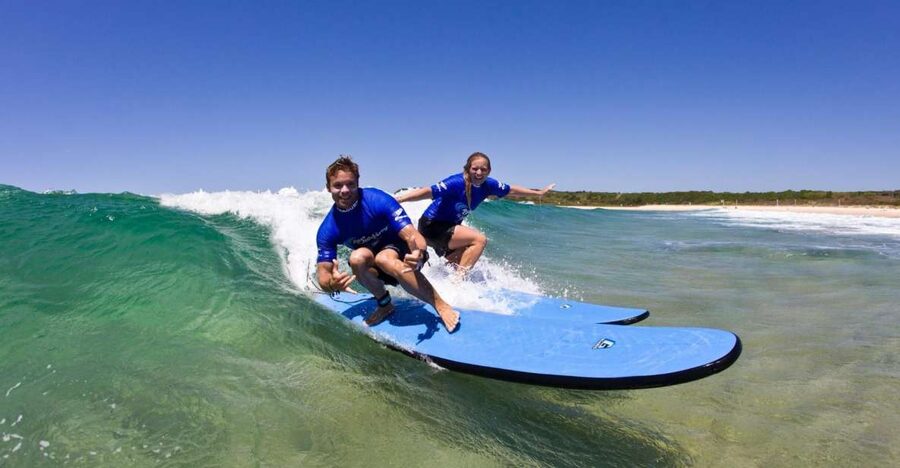 Armação de Pêra: 1:30-hour Surf Lesson for Beginners - Who This Lesson Suits Best