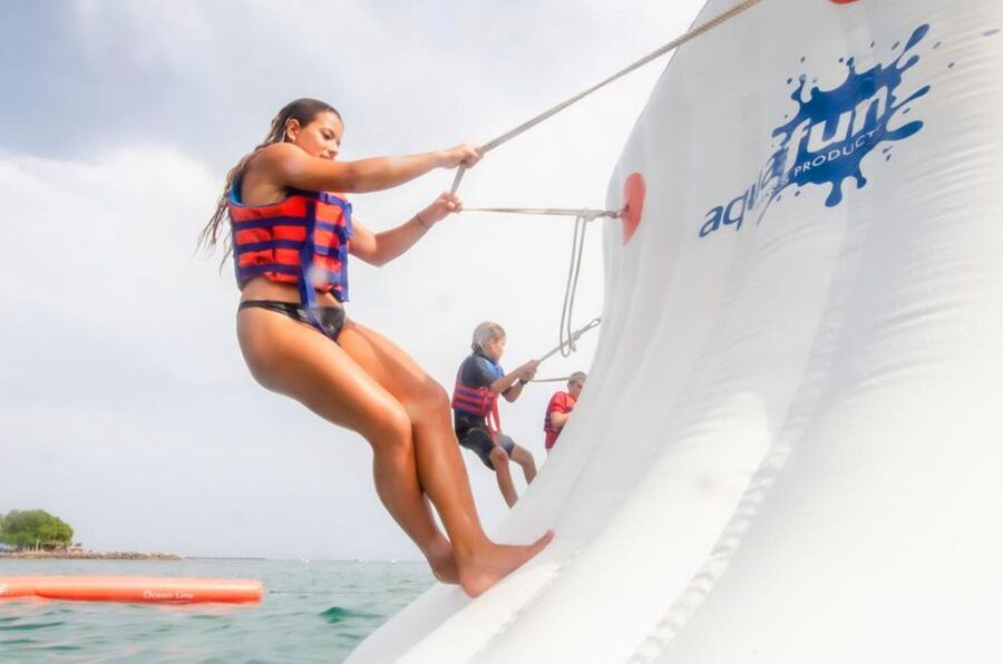 Armação de Pêra: Inflatable Waterpark Entry Ticket - Practical Tips So Your Session Feels Easy, Not Awkward