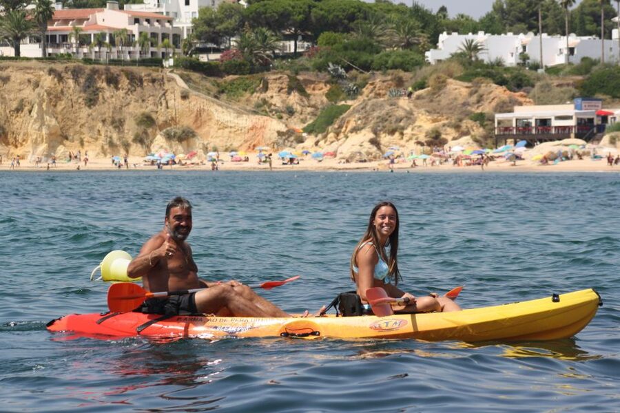 Armação de Pêra: Kayak Rental Service - Quick takeaways