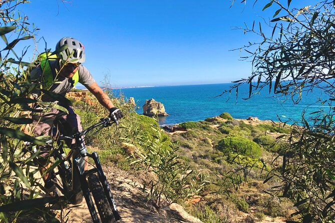 Beach and Cliffs MTB Tour - BikesulR meeting point and the 3:00 pm start