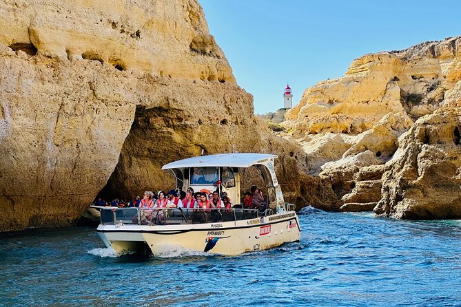 Benagil Cave Boat Tour - Catamarans or Rib - 2 H From Portimão - Crowds, check-in chaos, and how to protect your trip
