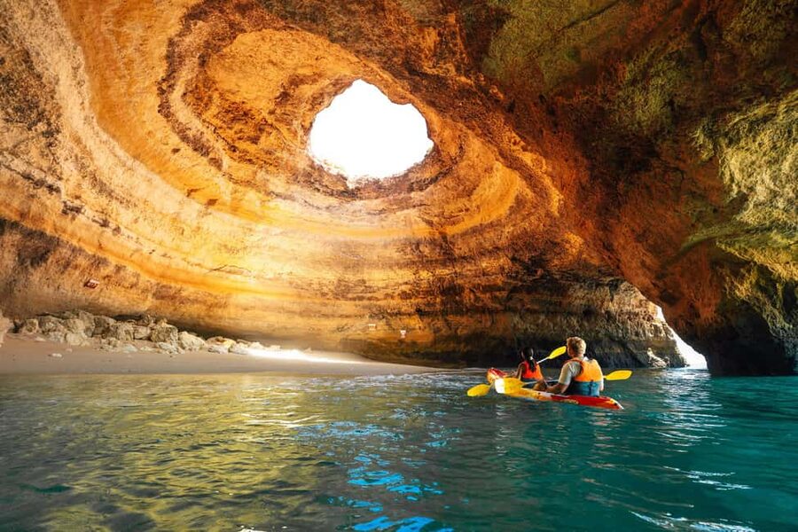 Benagil: Guided Kayaking Tour to the Benagil Cave - Entering caves: what you should expect when conditions are right