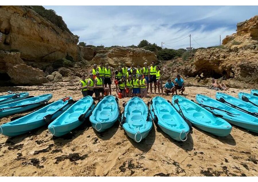Benagil Kayaking Guided Tour - Praia de Barranco Check-In, Turquoise Gear, and What to Expect on Arrival