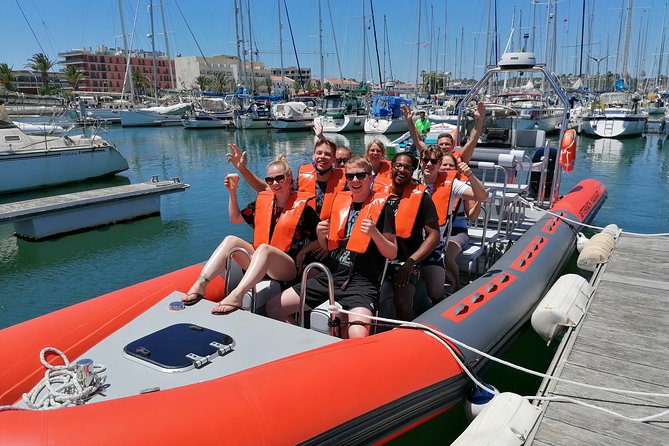 Boat trip to the caves of Benagil - Algar de Benagil: the roof hole is the star