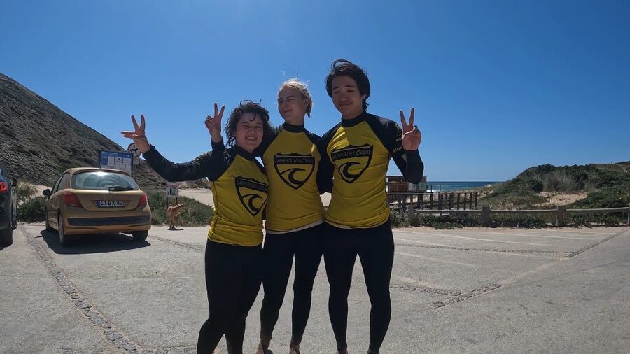 Carrapateira: Surf Lesson - Practical beach-day tips so your lesson feels easy
